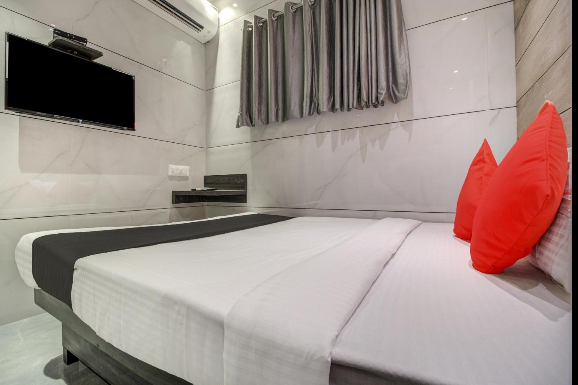 Hotel Spring Residency 뭄바이 외부 사진